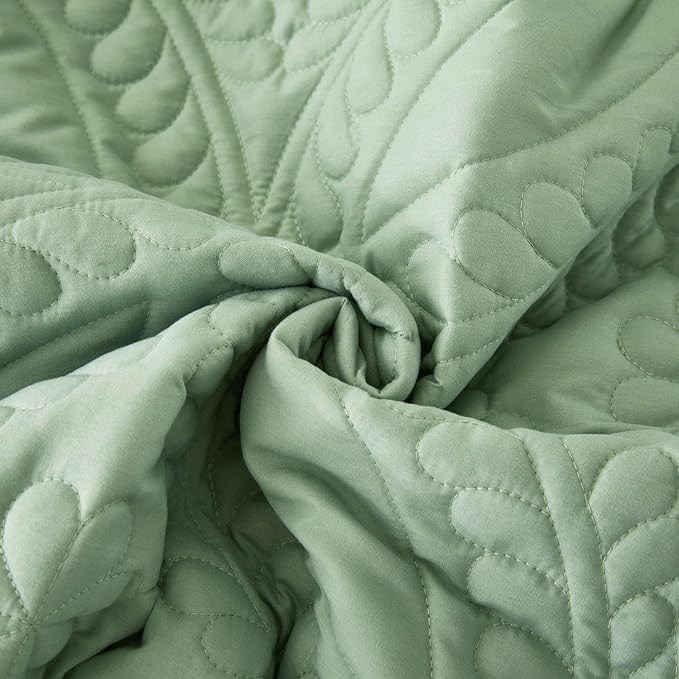 Oversized King Bedspread 114"x102", 3 Pieces California King Quilt Set - Image 7