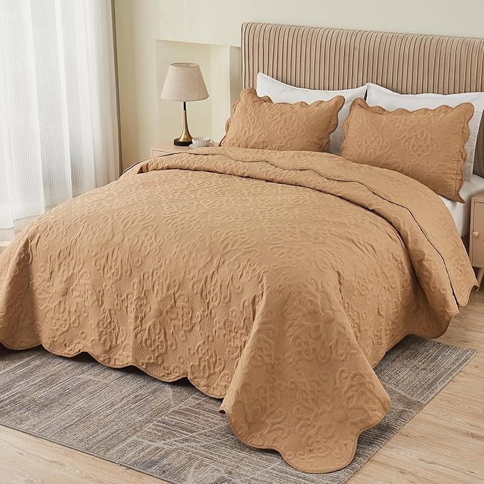 Kingnex Oversized King Bedspreads 128x120 Khaki | Lightweight, Extra Wide Quilt by Kingnex