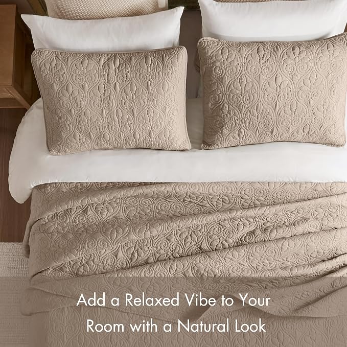 Madison Park Queen Quilt Bedding Set, Cottage-Inspired Damask, Classic Stitch - Image 5