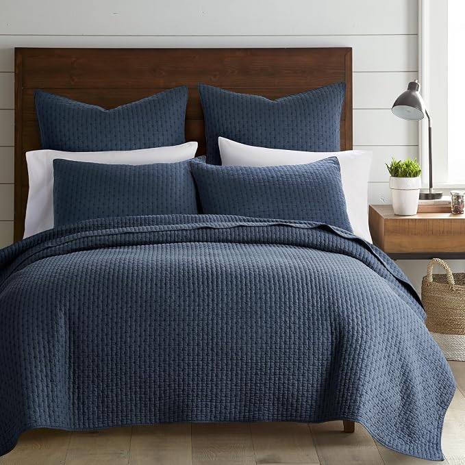 Levtex Home Cross Stitch Reversible Full/Queen Quilt Set by LevtexHome