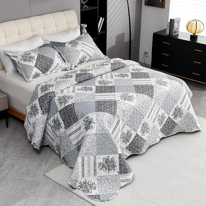 Cmfshape Summer Floral King Bedspread, Romantic Grey Quilt Set King, Reversible - Image 3