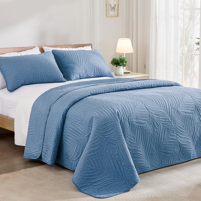 Exclusivo Mezcla 2-Piece Twin Quilt Bedding Set, Soft Microfiber Bedspreads | - Image 2