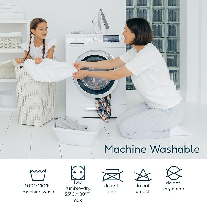 DreamOasis Waterproof Mattress Protector Full Size - Premium Bamboo Viscose, Super Soft, Breathable, Machine Washable, Noiseless Bed Mattress Cover - White