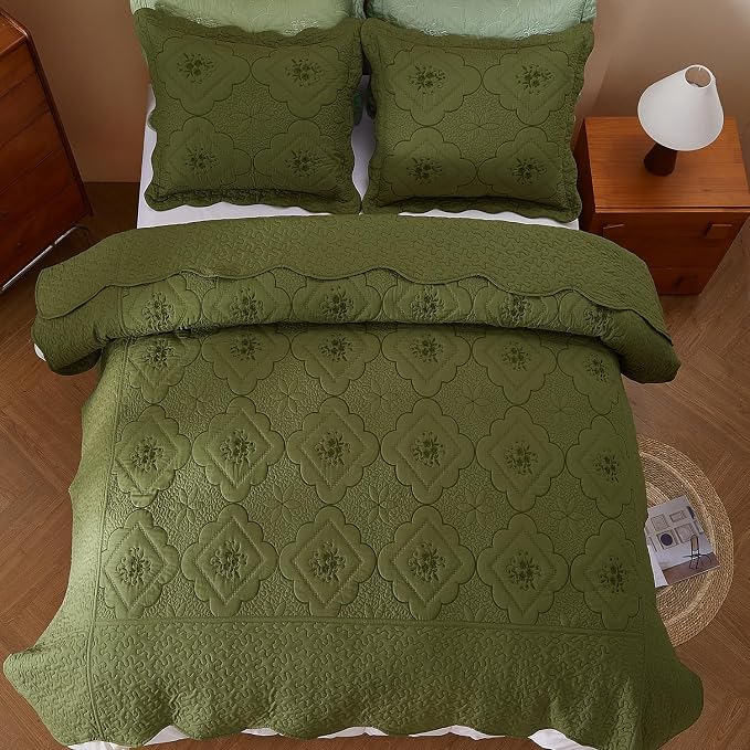 Cmfshape Floral Embroidery Quilt Set, 3 Pieces Queen Quilt Bedding Set - Image 3