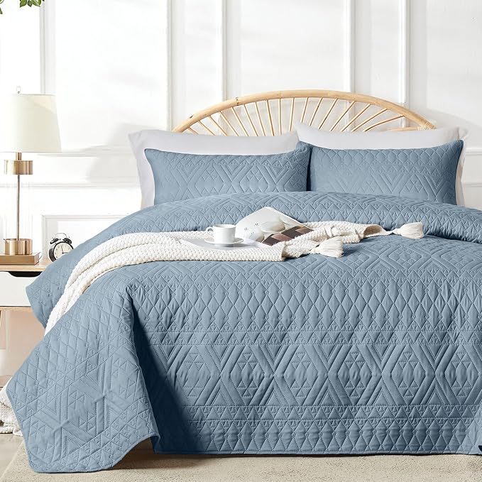 akkialla King/Cal King Size Quilt Bedding Set, Dusty Blue Lightweight by akkialla