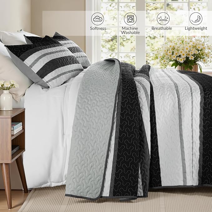 Whale Flotilla Reversible Black Print Quilts Queen Size - Image 8