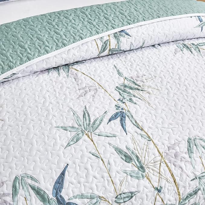 Botanical Quilt Set 3 Pieces King Size, Soft Microfiber Lightweight Bed Cover - Image 4