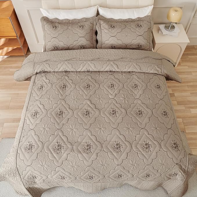 Cmfshape Oversized Floral Embroidery Quilt, 3 Pieces California King Quilt - Image 2