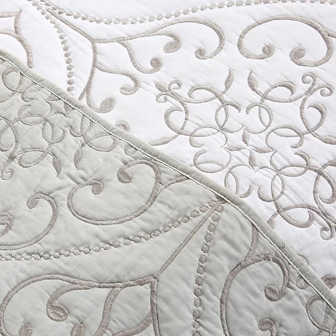 ROOMLIFE Quilt Set Twin Size 3D Floral Embroidery Pattern 3-Piece Cotton - Image 9