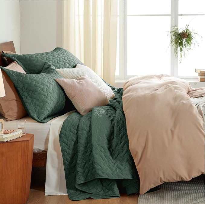 Bedsure Twin Size Quilt, Lightweight Comforter Set, Dark Green Bedspread | - Image 8