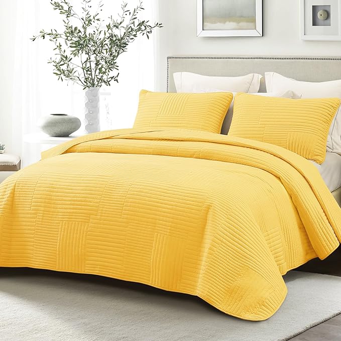 Whale Flotilla Ultra Soft King Quilt Bedding Set, Lightweight by WHALEFLOTILLA