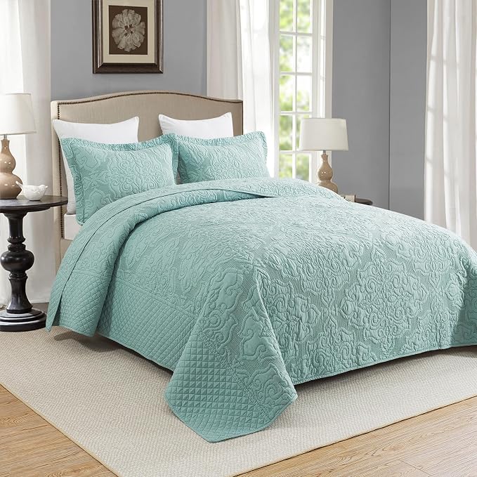 3-Piece King Quilt Set Quilted Bedspread Oversized Microfiber Lightweight - Image 2