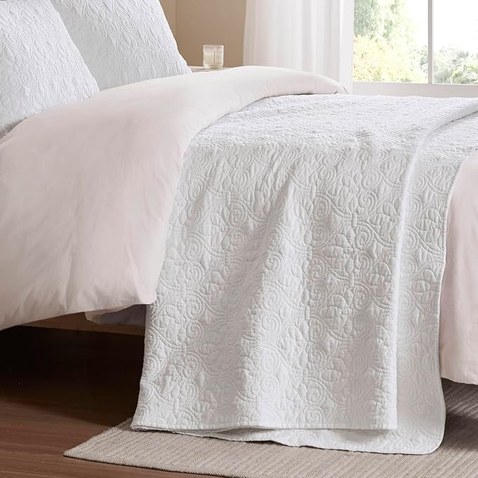 Madison Park Twin Quilt Bedding Set, Cottage-Inspired Damask, Classic Stitch - Image 11