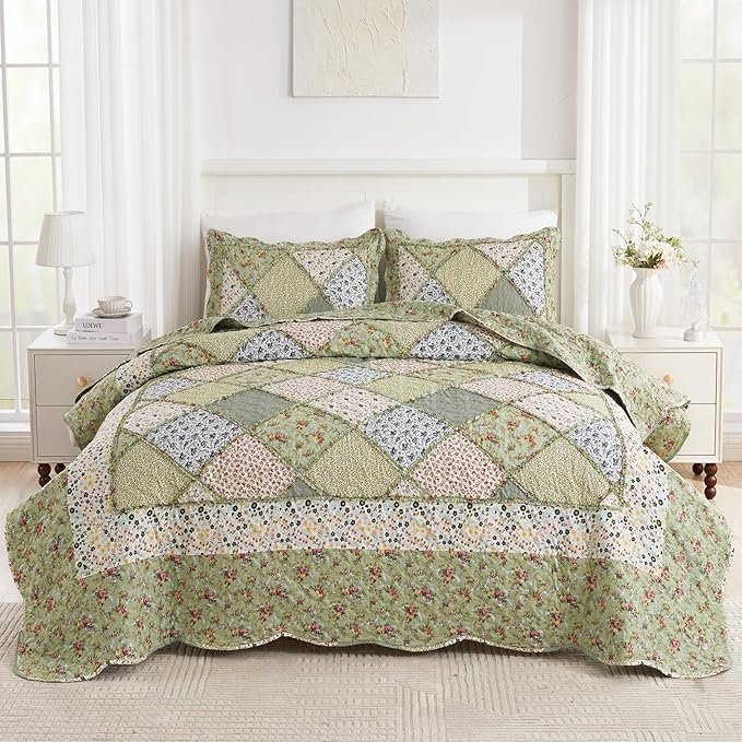 Oversized King Quilt Set Green Floral Patchwork Alaska King Bedspreads Set | - Image 2