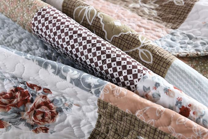 3-Piece King Quilt Set Quilted Bedspread Lightweight Reversible Coverlet Set - Image 4