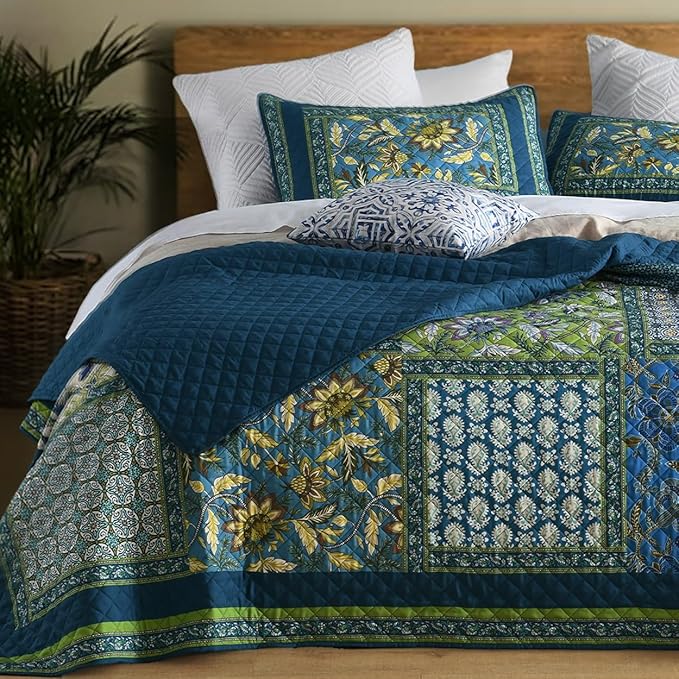 Queen Quilt Set by TEXSTEAD