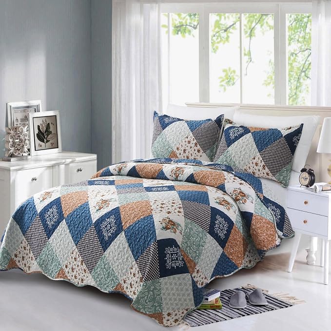 Dinjoy Patchwork Quilt Set King Size, Reversible Blue Floral Bedspreads | Soft - Image 2