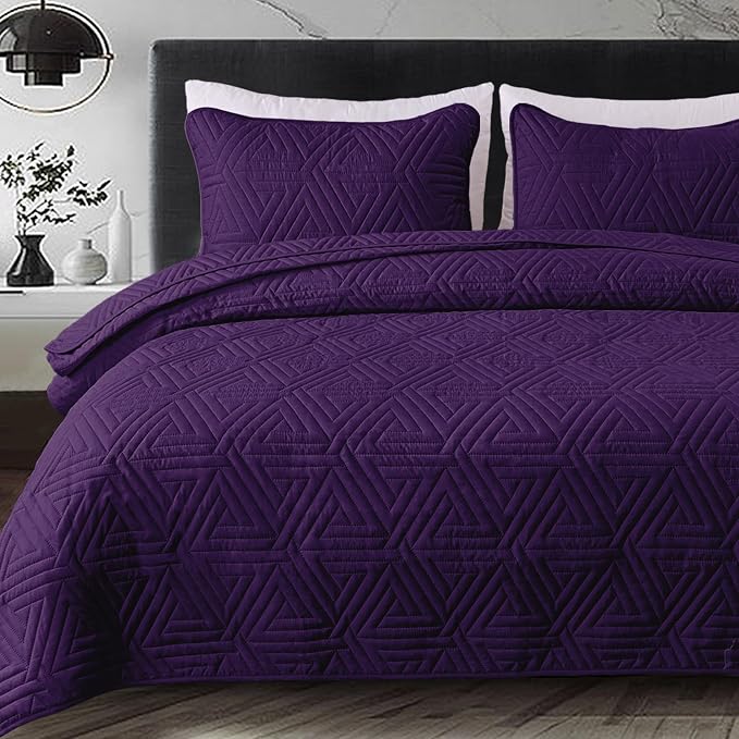 Whale Flotilla Soft Geometric Queen Quilt Set by WHALEFLOTILLA