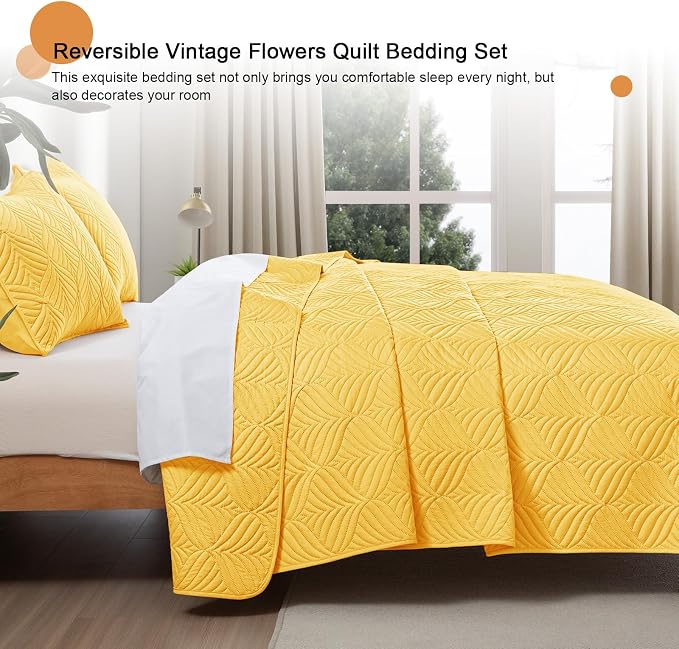 Whale Flotilla Extra Soft King Quilt Bedding Set, Lightweight Bedspreads | - Image 6