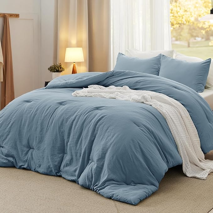 Bedsure Oversized King Comforter Set, Dusty Blue Soft Prewashed Bedding by Unknown