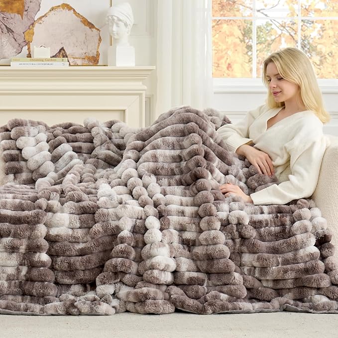 Cozy Bliss Faux Fur Throw Blanket for Couch, Cozy Warm Plush Striped Blanket for Sofa Bedroom Living Room, 50 * 60 Inches Tie-dye Grey