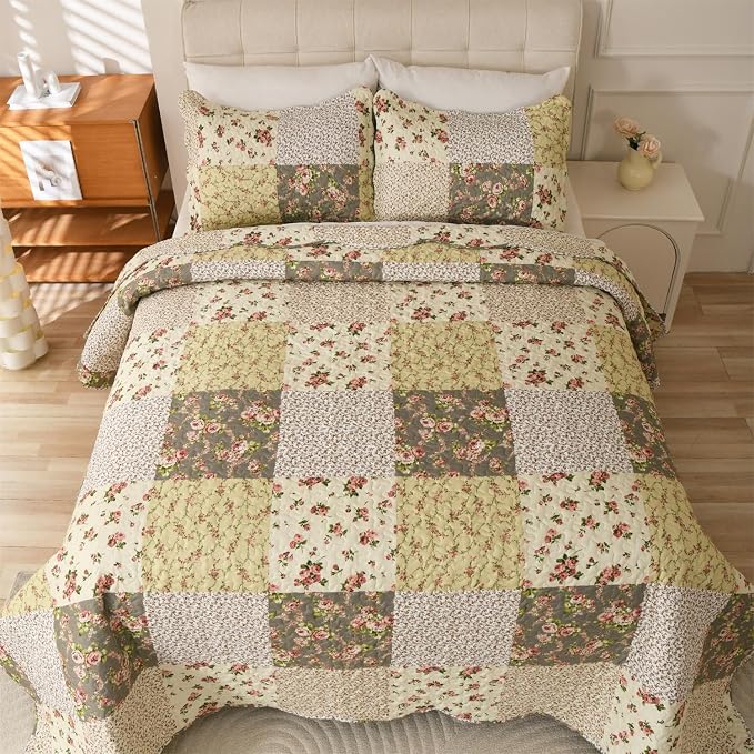Summer Floral King Quilted Bedspread, Romantic Beige Quilt Set, Reversible - Image 8
