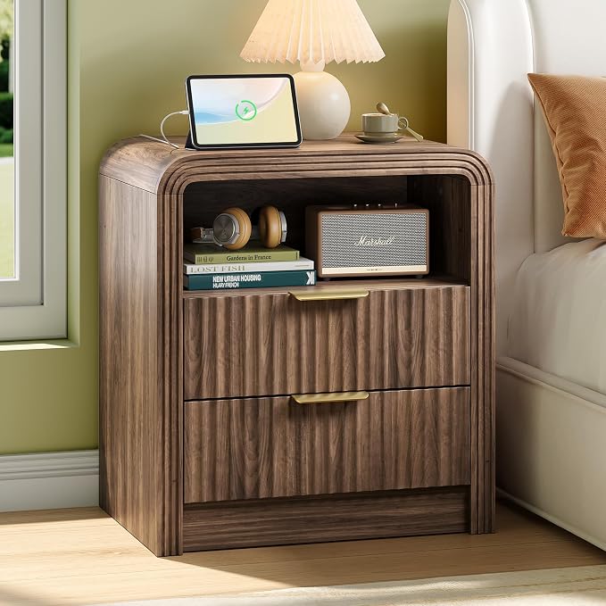 Decofy Fluted Nightstand with Charging Station, 19.7'' Wide Morden End Table by Decofy
