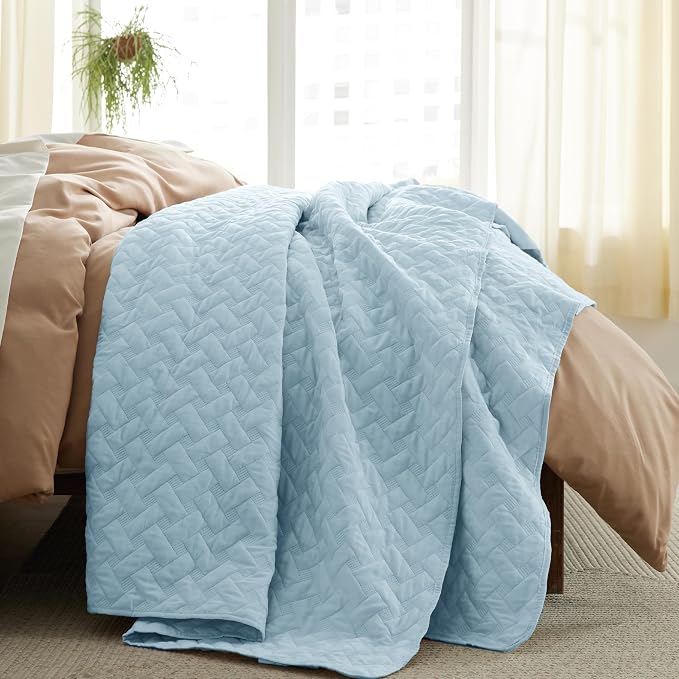 Bedsure King Size Quilt, Lightweight Comforter Set, Sky Blue Bedspread | - Image 5