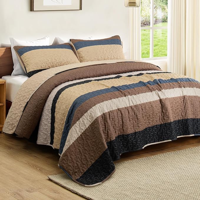 Whale Flotilla Reversible Camel Print Quilt King Size - Image 9