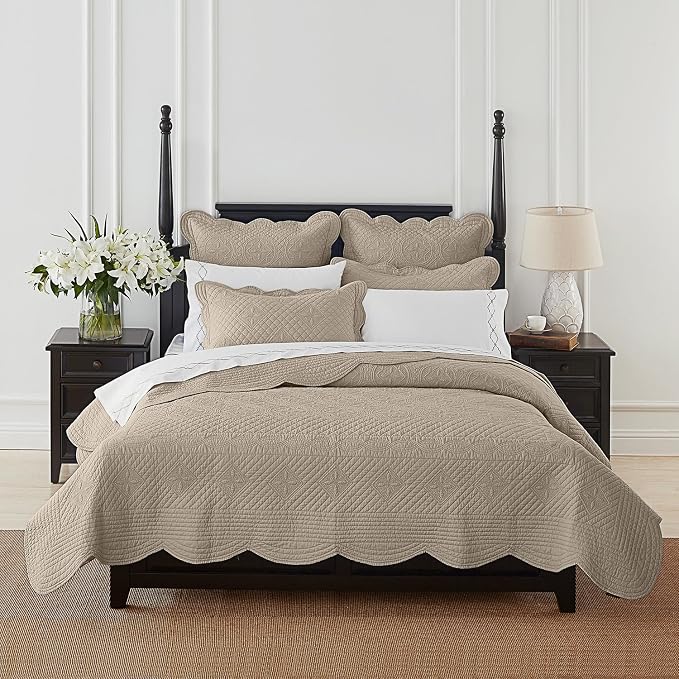 Calla Angel Sage Garden Luxury Pure Cotton Matelasse Quilt - Image 3