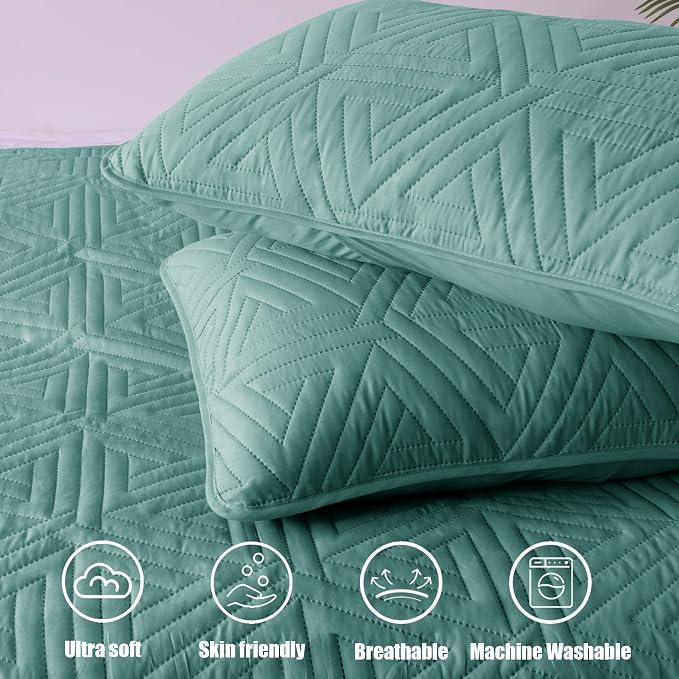 Whale Flotilla Soft Geometric King Quilt - Image 6