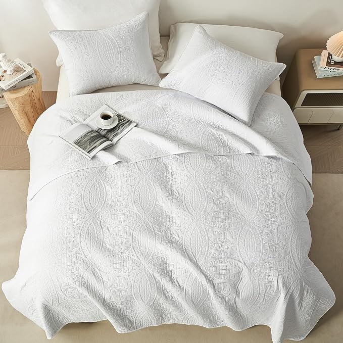 akkialla King Quilt Bedding Set, Lightweight Soft Bedspread Coverlet, Modern - Image 3