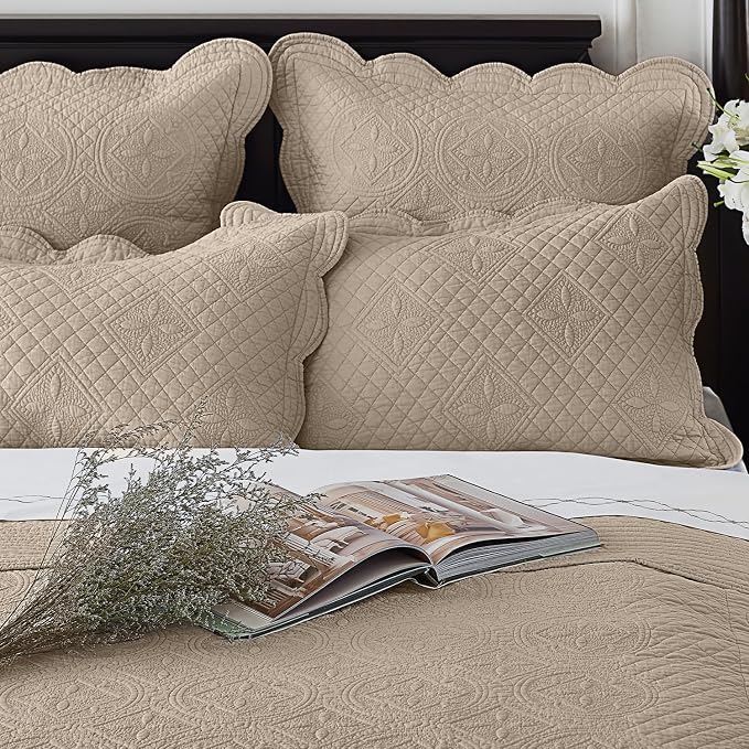 Calla Angel Sage Garden Luxury Pure Cotton Matelasse Quilt - Image 4