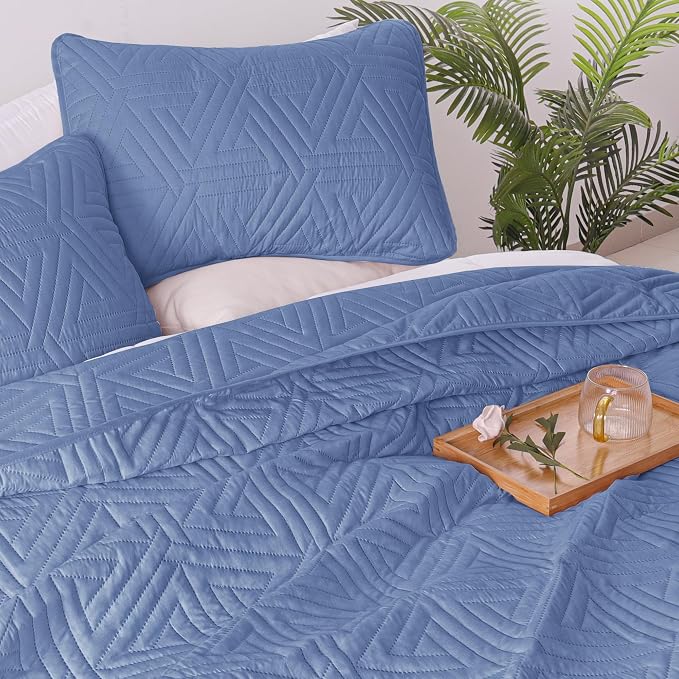Whale Flotilla Soft Geometric King Quilt Set - Image 4