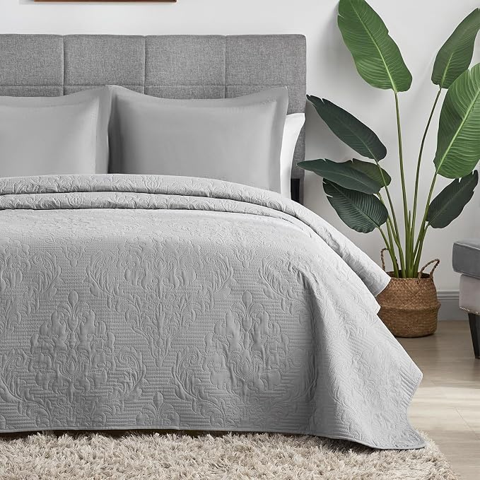 Hansleep Grey Quilt Queen Size by Hansleep