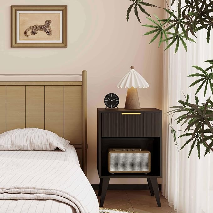 YAUKOMEL Fluted Nightstand - Image 3