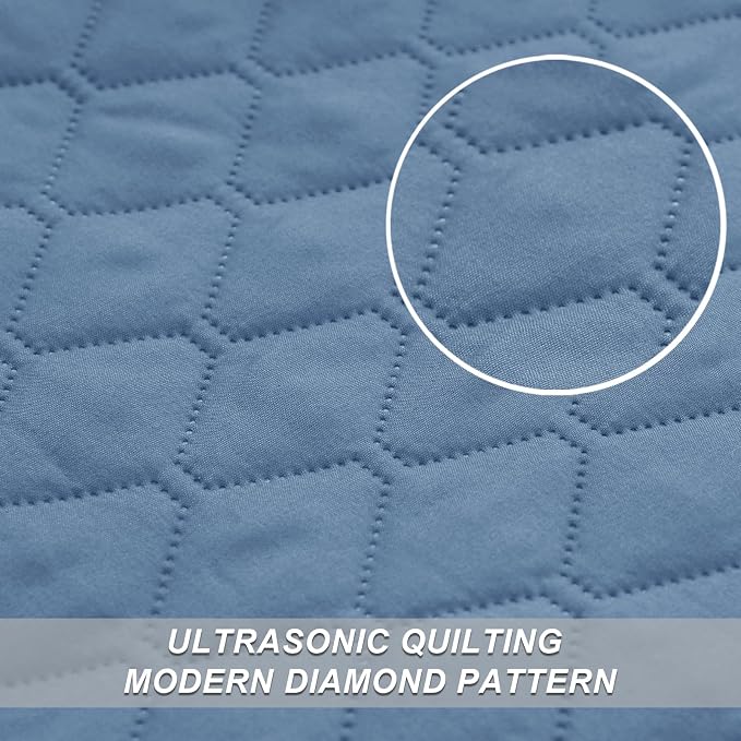 Exclusivo Mezcla Reversible California King Quilt Set, Soft Microfiber - Image 4