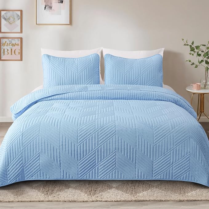 Exclusivo Mezcla Ultrasonic King Quilt Bedding Set, Light Blue | Lightweight - Image 2