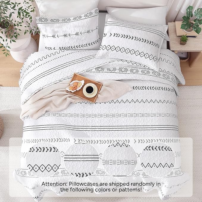 White Oversized Super King Quilt Set, 3 Pieces Striped Bedspread | Boho Soft - Image 3