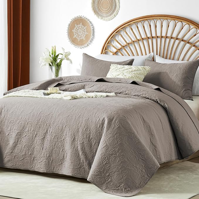 akkialla Rose Floral King Size Quilts, Quilt Bedding Set - Image 2