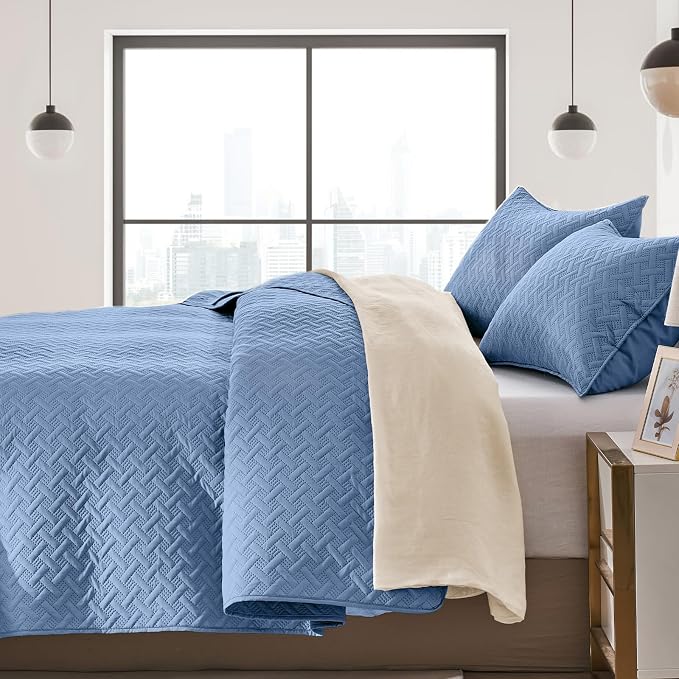 FLYMME King Size Quilt Bedding Set Bluish Grey Lightweight Bedspreads - Image 4