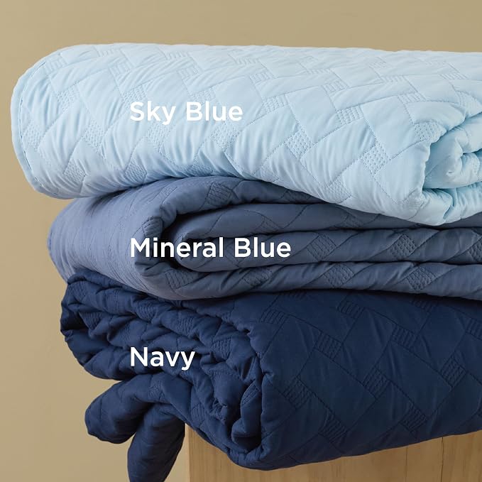 Bedsure King Size Quilt, Lightweight Comforter Set, Basket Weave, All-Season - Image 3
