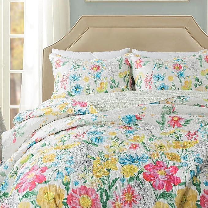 Floral Quilt Queen Quilt Set, Ultra Soft Reversible Microfiber Queen Quilt by Travan