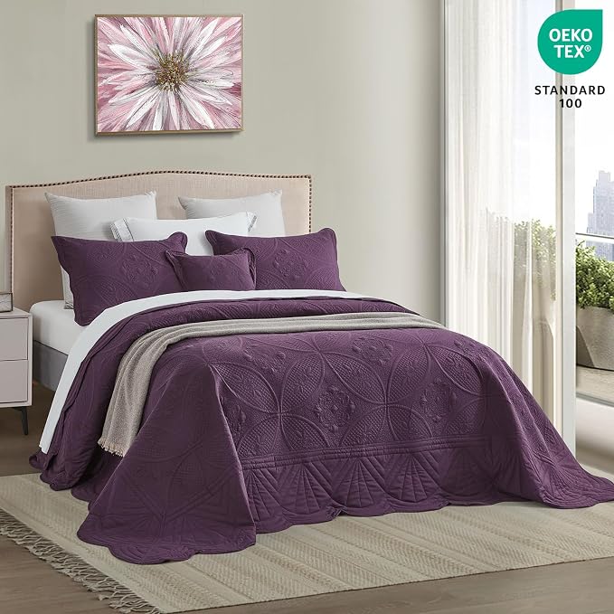 DaisyHuang Oversized Bedspread - Image 3