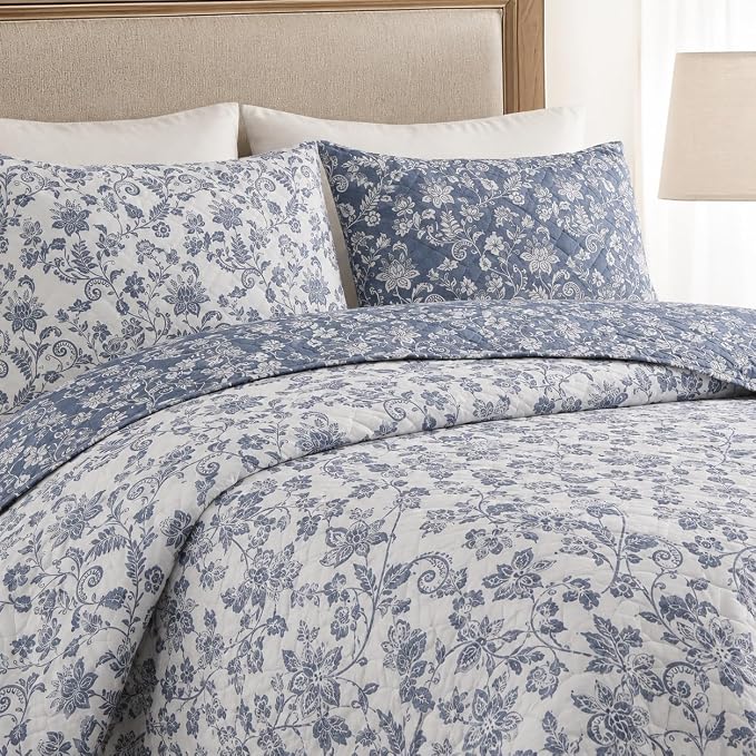 King Quilt Set-3 Pieces Soft Bedding Floral Reversible Coverlet | All Seasons - Image 7