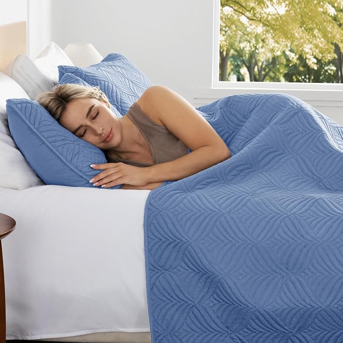 Whale Flotilla Extra Soft Twin Quilt Bedding Set, Lightweight Bedspreads | - Image 3