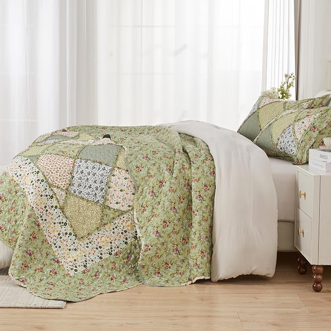 Oversized King Quilt Set Green Floral Patchwork Alaska King Bedspreads Set | - Image 4