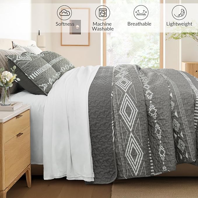 Whale Flotilla Reversible Grey Print Quilts Queen Size - Image 3