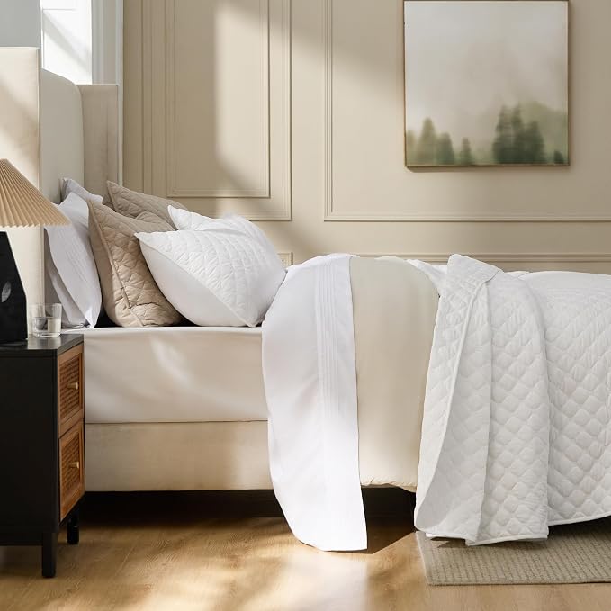 Bedsure Quilts Queen Size, Classic Honeycomb Quilting Comforter Set White | - Image 5