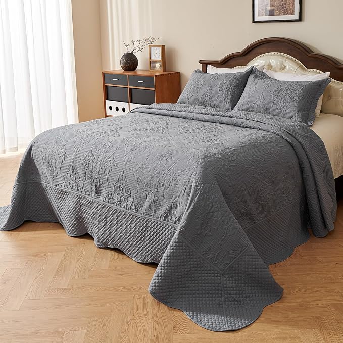 EVENHUG Oversized King Bedspreads California King Quilt Set - Image 5